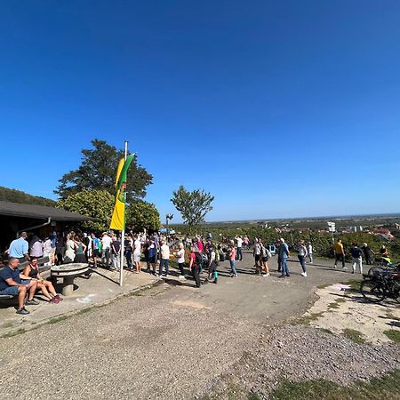 Ferienwohnung Grosse Pause Altes Schulhaus Schweigen Exterior foto