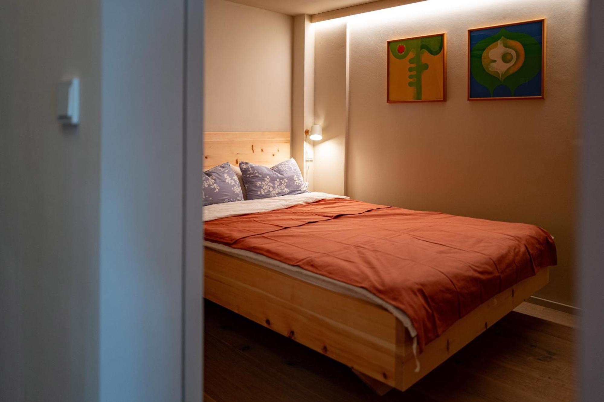 Ferienwohnung Grosse Pause Altes Schulhaus Schweigen Exterior foto